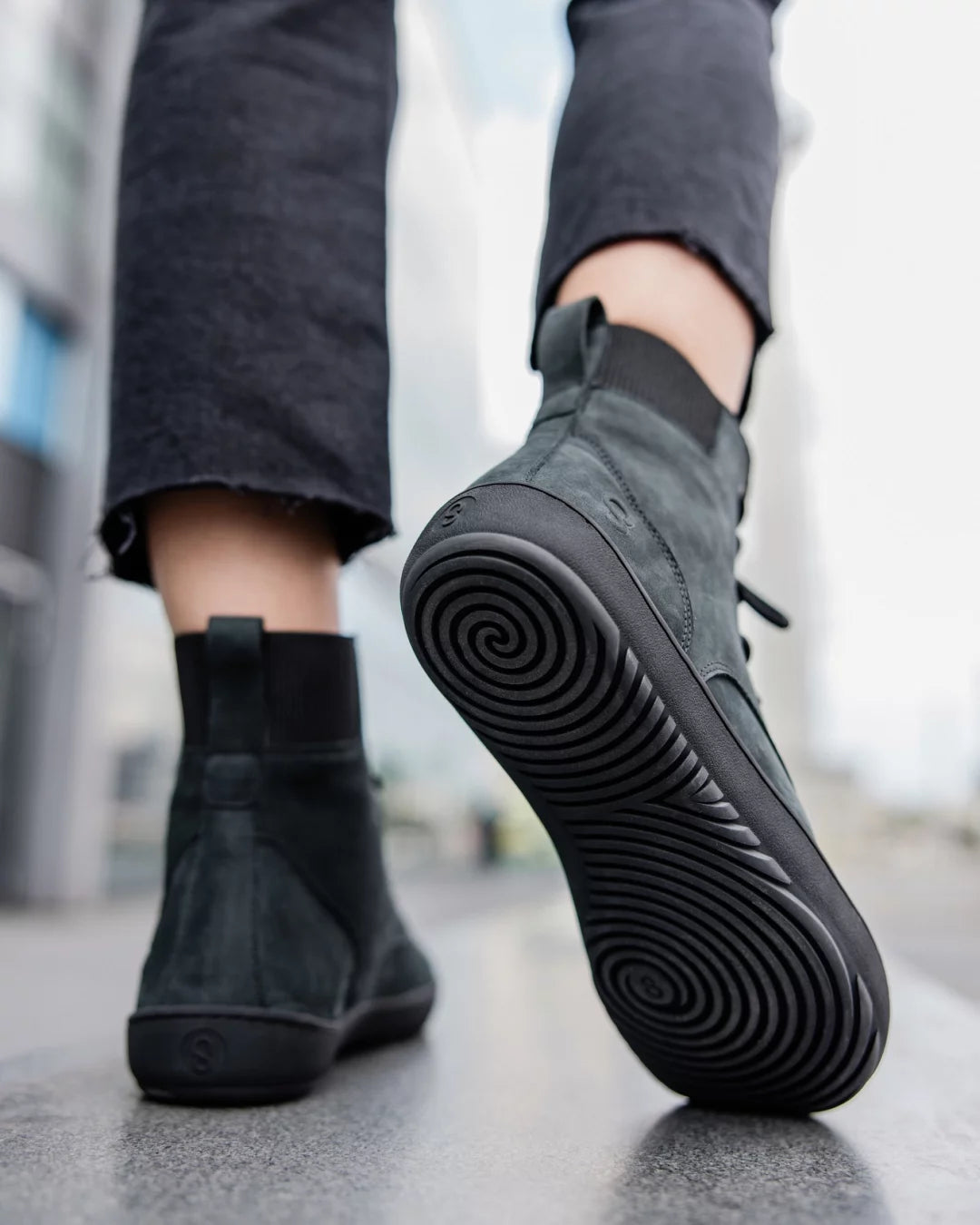 Shapen Urbaneer- Black
