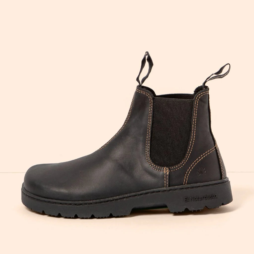 El Naturalista Nomad Chelsea 5262 Black, (Stone and Terra coming soon)