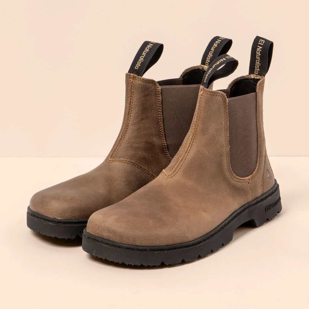 El Naturalista Nomad Chelsea 5262 Black, (Stone and Terra coming soon)