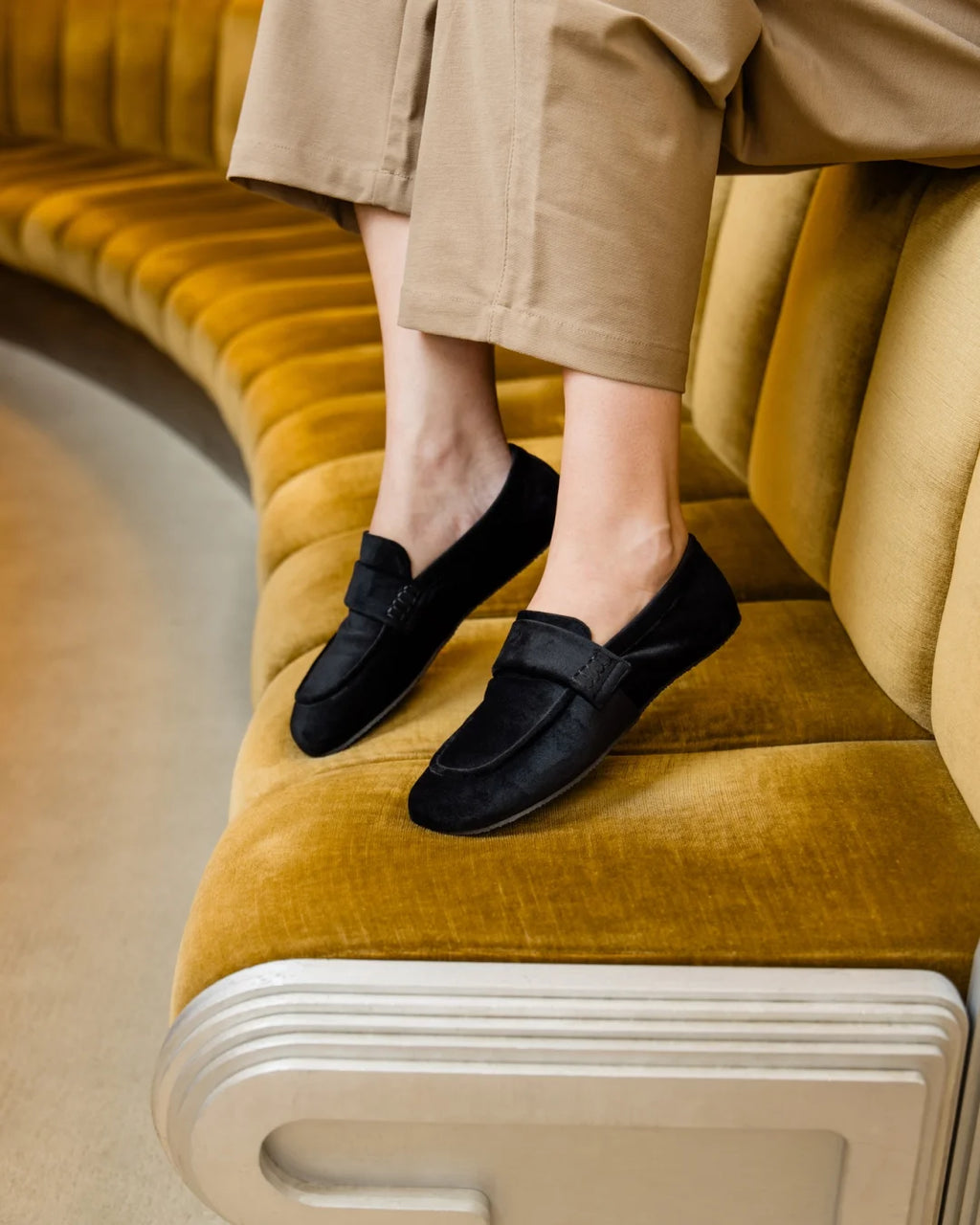 Shapen Elysee Barefoot Loafers - Black Wide